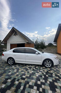 Лифтбек Skoda Superb 2009 в 
