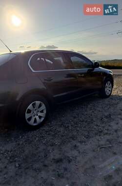 Лифтбек Skoda Superb 2009 в 