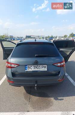 Универсал Skoda Superb 2016 в 