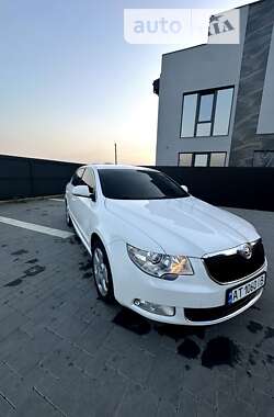 Лифтбек Skoda Superb 2011 в Рожнятове