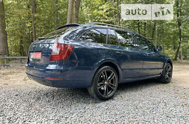 Универсал Skoda Superb 2010 в Бродах