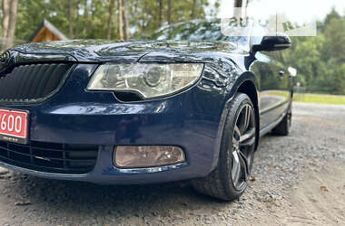 Универсал Skoda Superb 2010 в Бродах