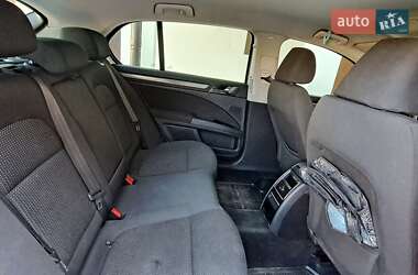 Лифтбек Skoda Superb 2011 в 