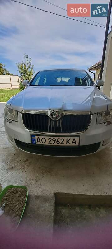 Лифтбек Skoda Superb 2011 в Хусте фото 6 Лифтбек Skoda Superb 2011 в Хусте