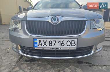 Универсал Skoda Superb 2011 в Люботине