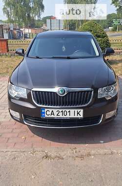 Ліфтбек Skoda Superb 2013 в Умані