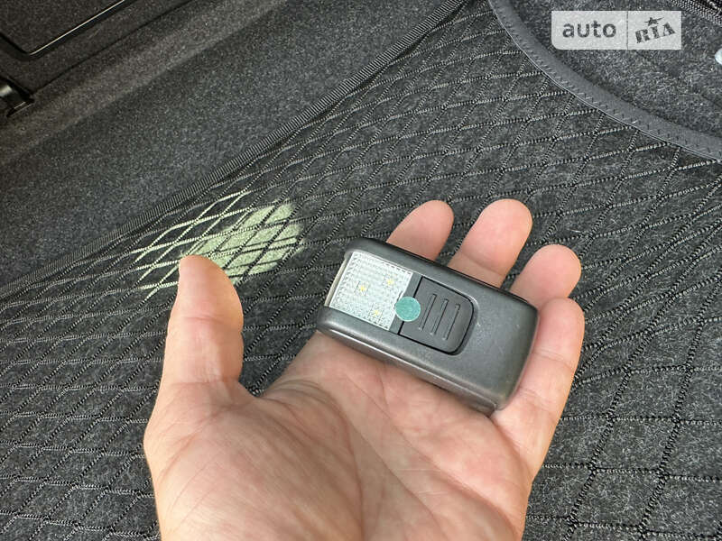 Универсал Skoda Superb 2019 в Киеве