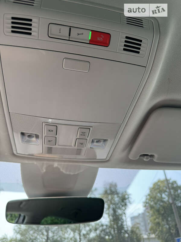 Универсал Skoda Superb 2019 в Киеве