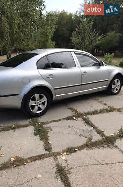 Лифтбек Skoda Superb 2008 в Харькове