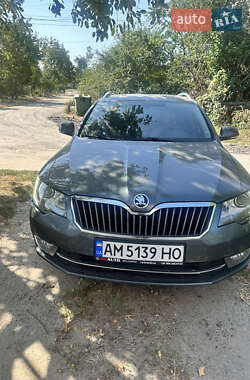 Универсал Skoda Superb 2015 в 
