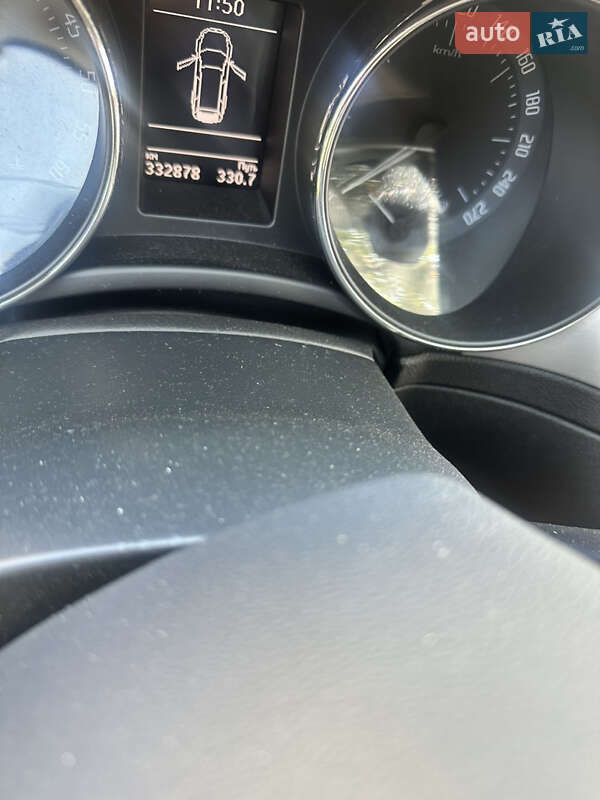 Универсал Skoda Superb 2015 в Бердичеве фото 9 Универсал Skoda Superb 2015 в Бердичеве