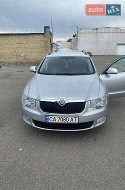 Универсал Skoda Superb 2012 в 