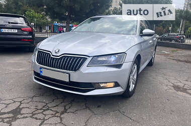 Універсал Skoda Superb 2017 в Одесі