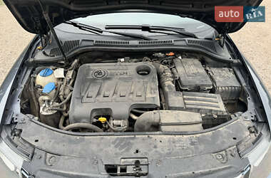 Лифтбек Skoda Superb 2013 в 