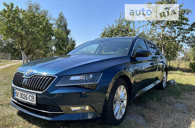 Универсал Skoda Superb 2018 в Ровно