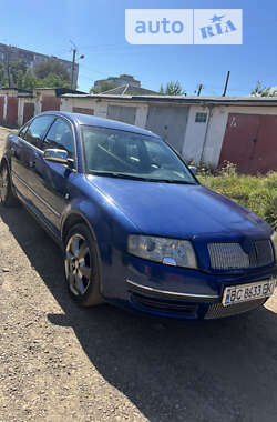 Лифтбек Skoda Superb 2003 в Стрые