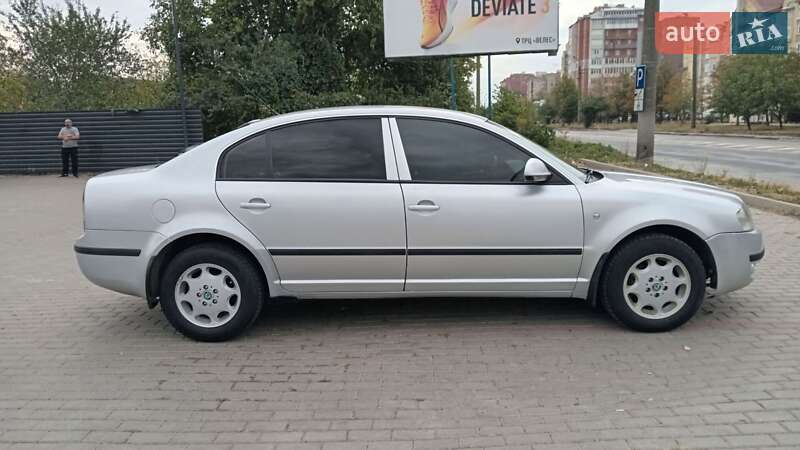 Лифтбек Skoda Superb 2008 в Ивано-Франковске фото 4 Лифтбек Skoda Superb 2008 в Ивано-Франковске