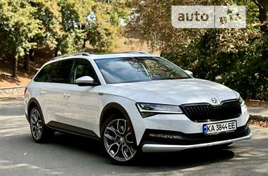 Универсал Skoda Superb 2020 в Киеве