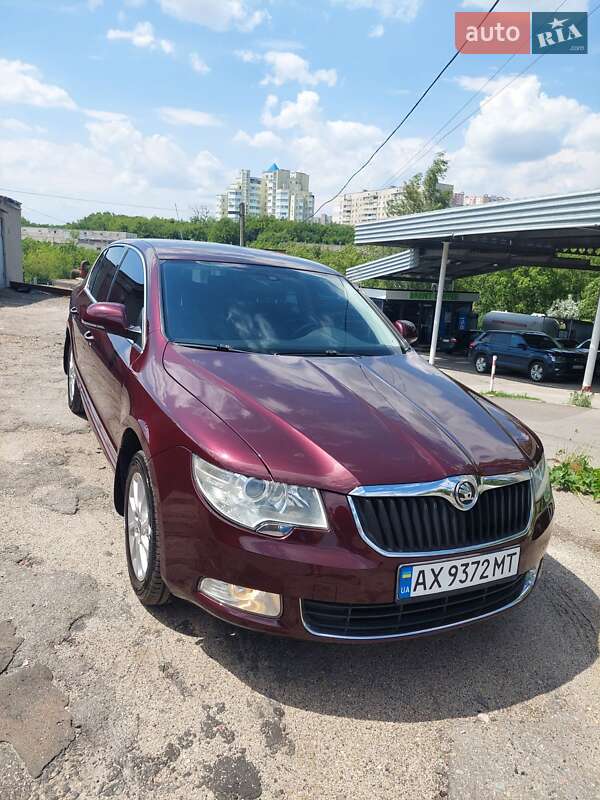 Лифтбек Skoda Superb 2009 в Харькове