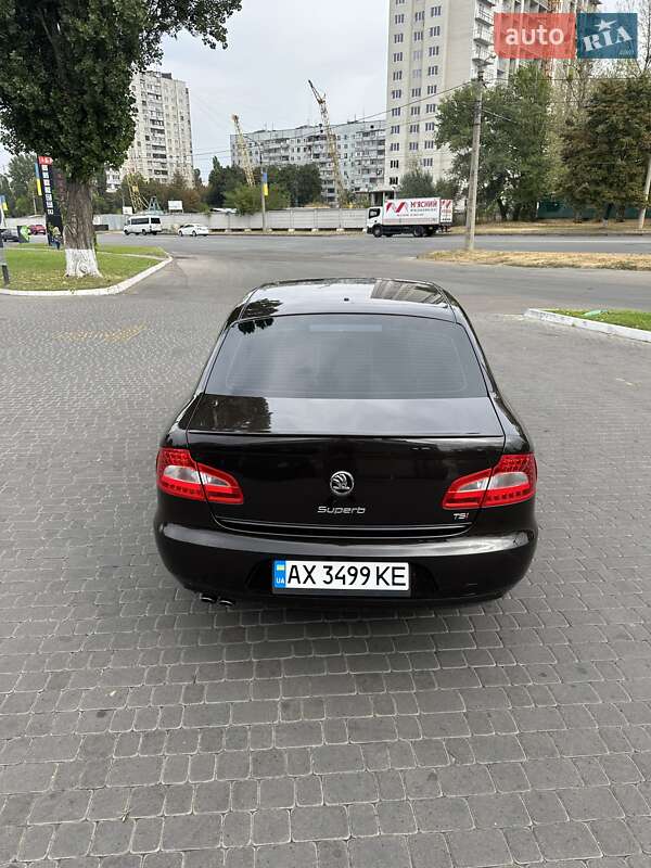 Лифтбек Skoda Superb 2013 в Харькове