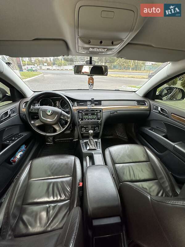 Лифтбек Skoda Superb 2013 в Харькове