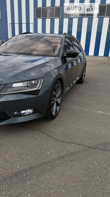 Универсал Skoda Superb 2018 в Николаеве