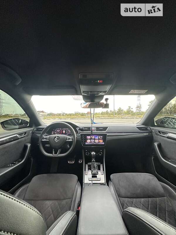 Универсал Skoda Superb 2018 в Николаеве