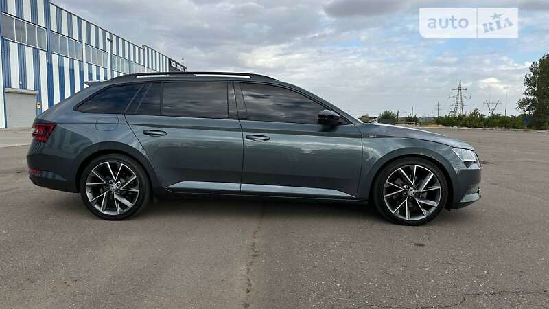 Универсал Skoda Superb 2018 в Николаеве