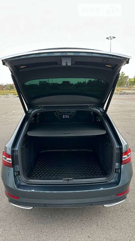Универсал Skoda Superb 2018 в Николаеве