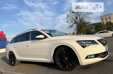 Универсал Skoda Superb 2019 в Киеве