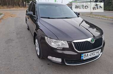 Ліфтбек Skoda Superb 2013 в Кропивницькому