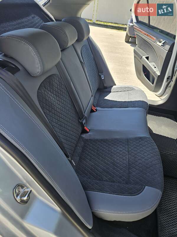 Лифтбек Skoda Superb 2012 в Виннице