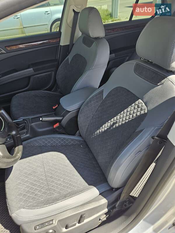 Лифтбек Skoda Superb 2012 в Виннице