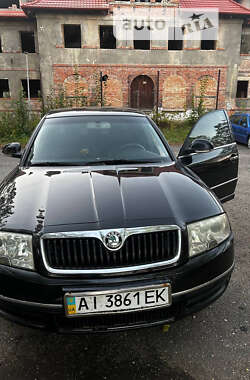 Ліфтбек Skoda Superb 2006 в Києві