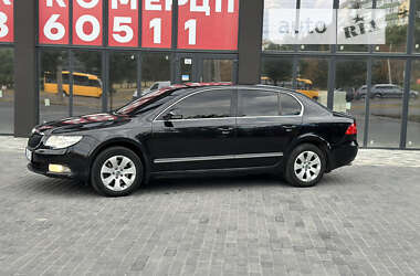 Лифтбек Skoda Superb 2012 в Полтаве