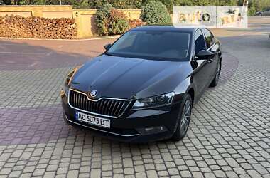 Ліфтбек Skoda Superb 2017 в Мукачевому