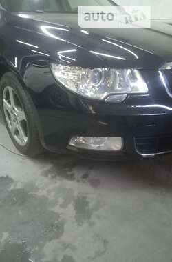 Універсал Skoda Superb 2012 в Хорошеві