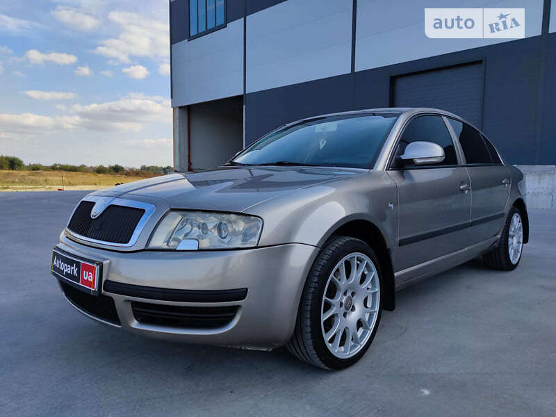 Ліфтбек Skoda Superb 2007 в Львові