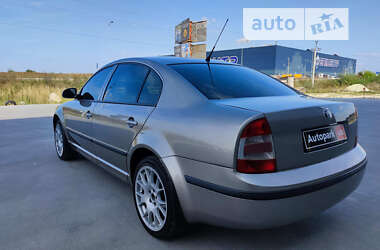 Ліфтбек Skoda Superb 2007 в Львові