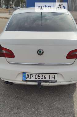 Лифтбек Skoda Superb 2009 в Запорожье