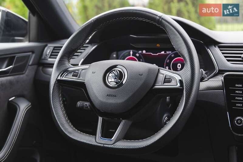 Универсал Skoda Superb 2020 в Измаиле