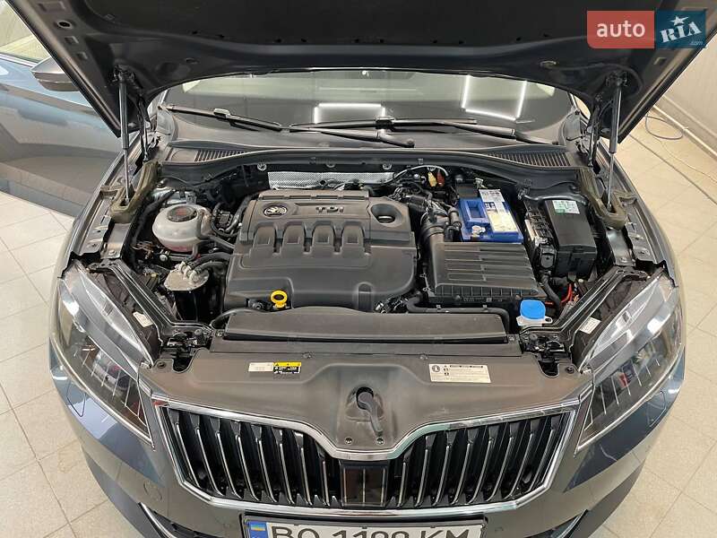 Универсал Skoda Superb 2018 в Тернополе