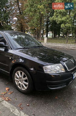 Лифтбек Skoda Superb 2005 в Николаеве