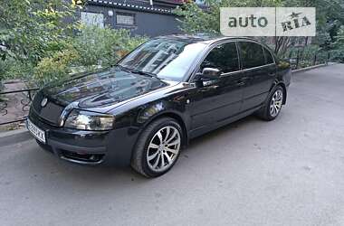 Лифтбек Skoda Superb 2006 в Днепре