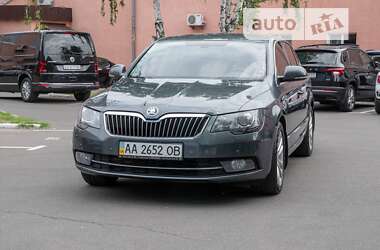 Ліфтбек Skoda Superb 2013 в Києві