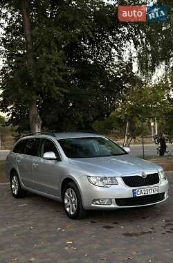 Универсал Skoda Superb 2012 в 