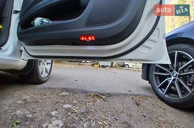 Лифтбек Skoda Superb 2011 в 