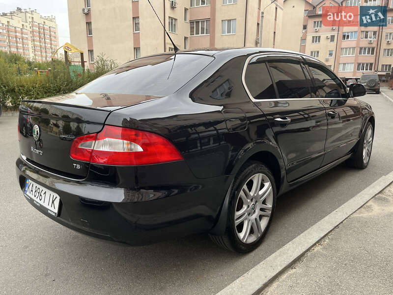 Лифтбек Skoda Superb 2009 в Киеве фото 3 Лифтбек Skoda Superb 2009 в Киеве