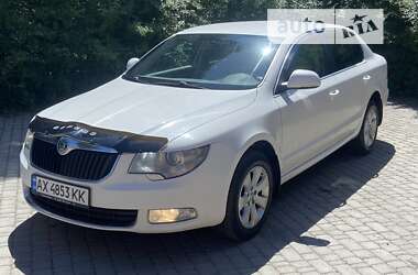 Лифтбек Skoda Superb 2013 в Харькове