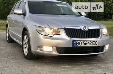 Универсал Skoda Superb 2013 в Тернополе